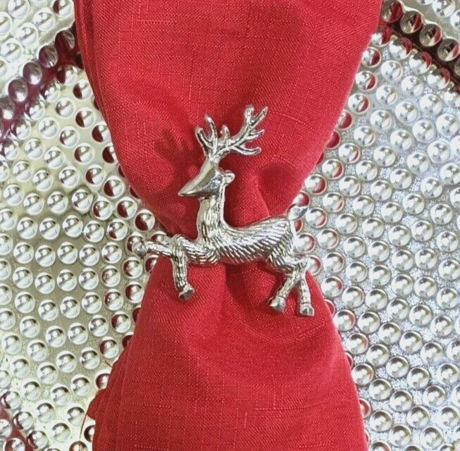 Napkin Rings Christmas Reindeer, Silver Metal Textured by Isaac Mizrahi Set/4