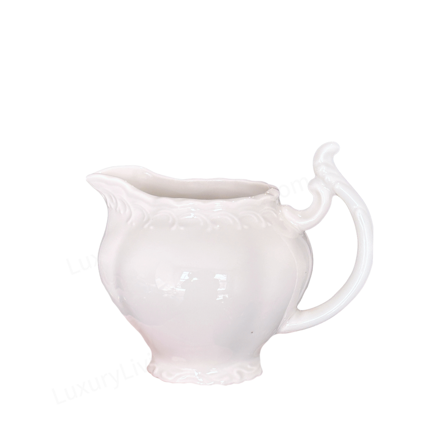 White Porcelain Tea Set – Teapot, Sugar Bowl & Creamer  Classic Vintage‑Style Serveware